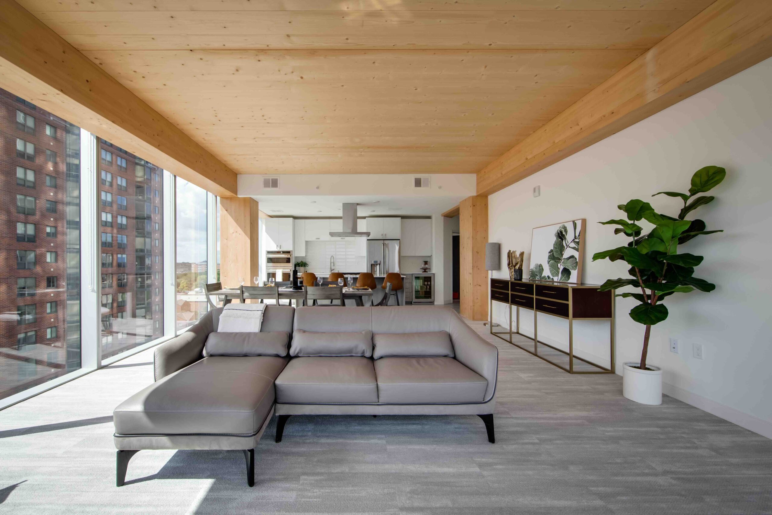 Ascent Int 05 scaled